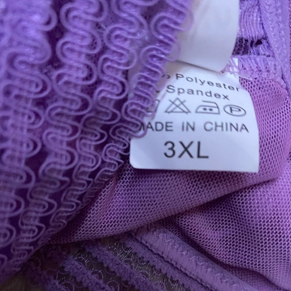 SHEIN Plus Size Bra - Picture 5 of 5